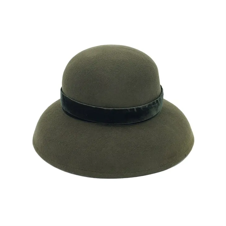 Hetiau Gwlân Gwyrdd Duon