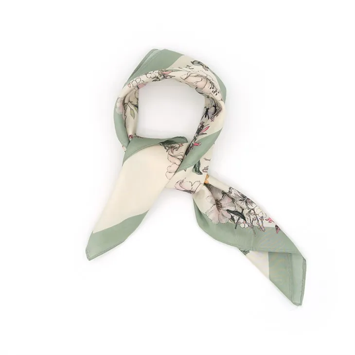 Sgarffiau Blossom I Ferched