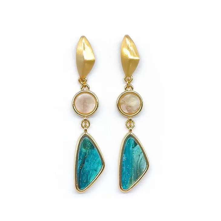 Clustdlysau Bridfa'r Môr i Ferched